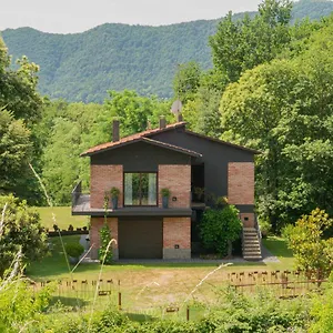 Сasa de vacaciones Can Baseia - amb jardí i accés privat a La Fageda